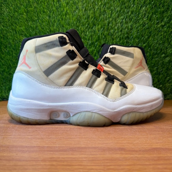 Nike Air Jordan 11 XI Adapt White - Picture 1 of 10